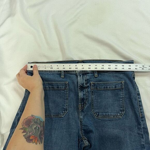 Gap Cheeky Straight Medium Indigo Jeans - Picture 6 of 9